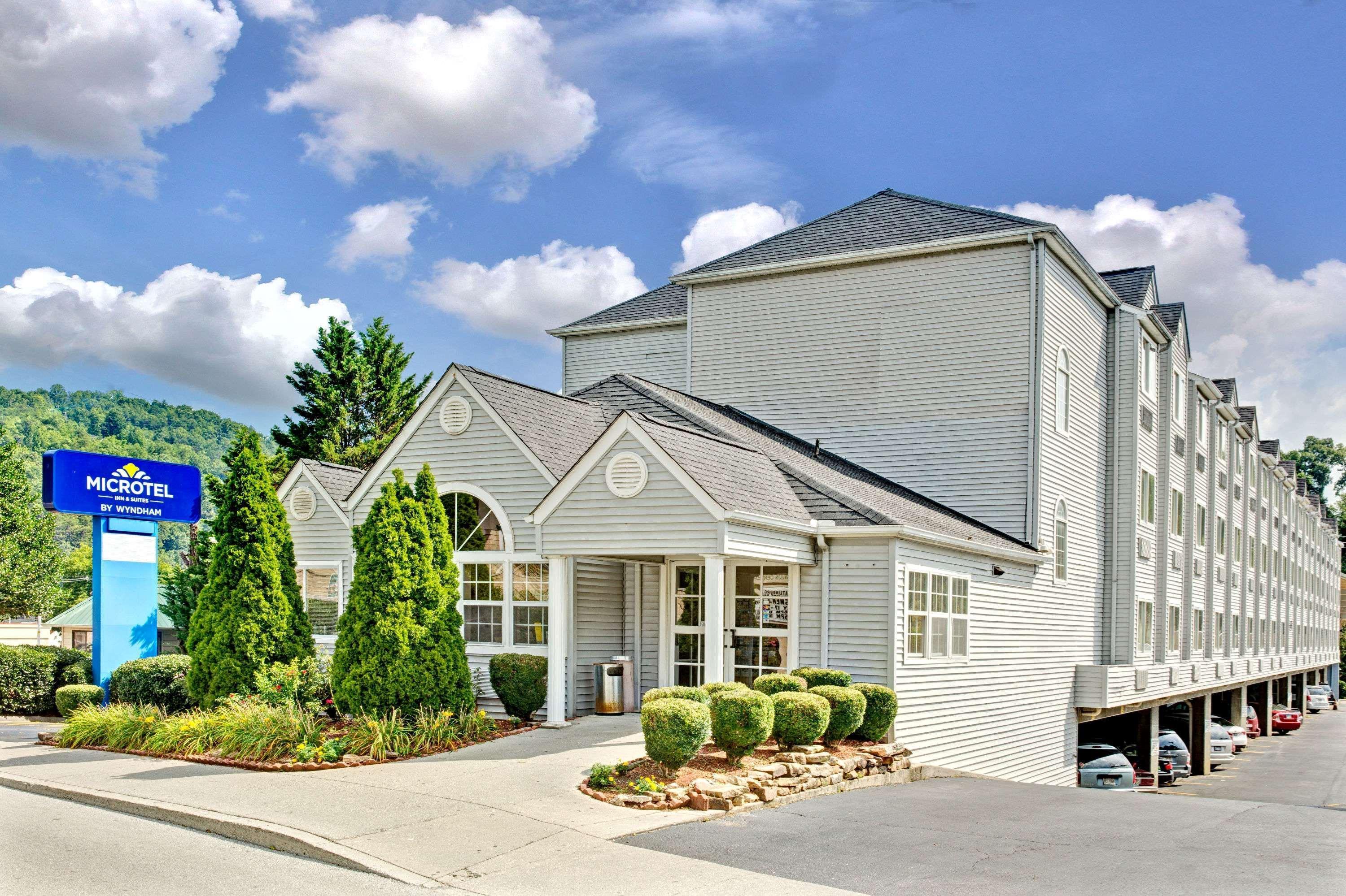 Microtel & By Wyndham Hotel Gatlinburg