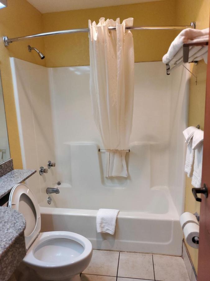 Hotel Microtel & By Wyndham