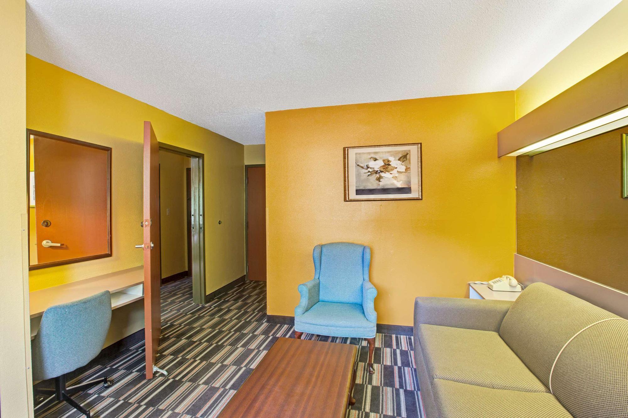 Microtel & By Wyndham