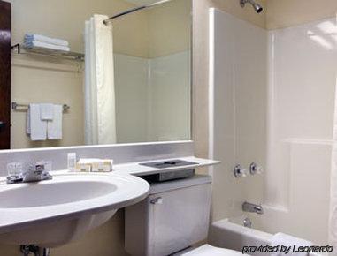 Microtel & By Wyndham Hotel