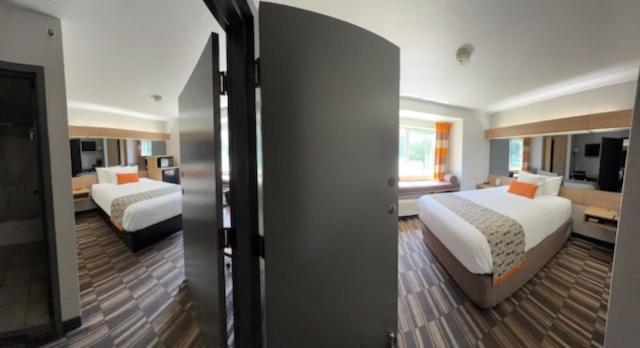 Microtel & By Wyndham Hotel